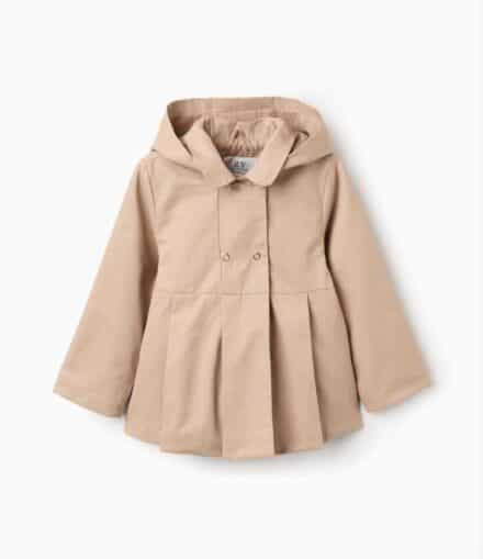 Parka ZIPPY camel plisada capucha extraíble